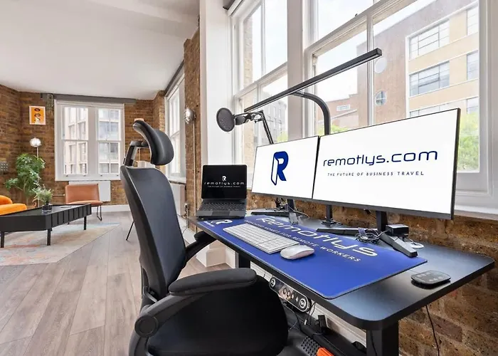 New & Spacious Studio In Old St